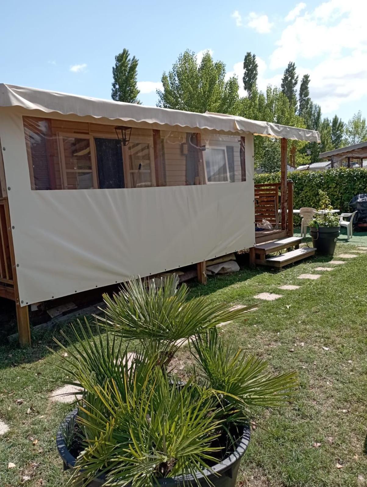 Mobile Home For You Les Rives De Condrieu Luaran gambar